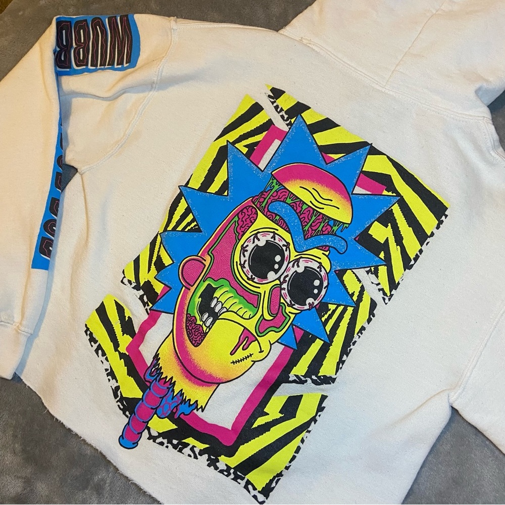Cropped Rick and Morty Graphic Sweatshirt